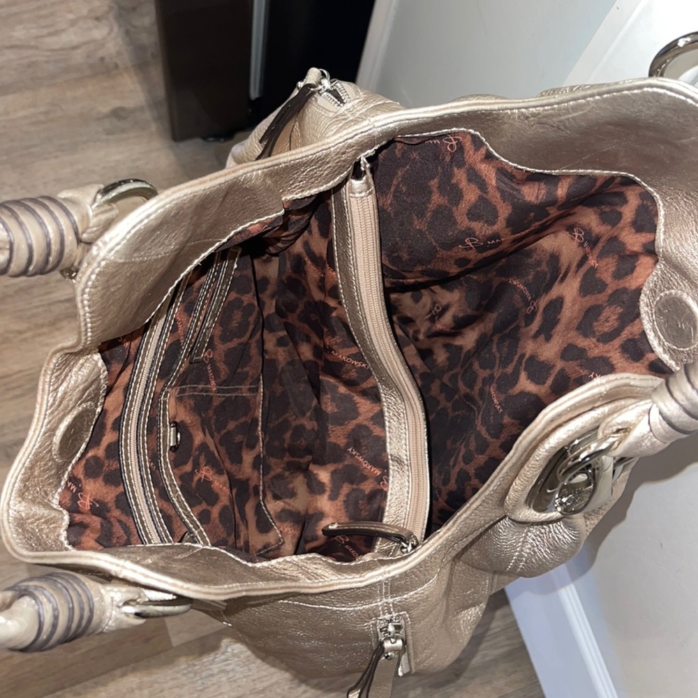 Handbag - Picture 3 of 4